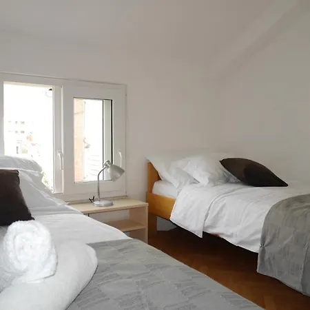 Affittacamere Jure With Sea View