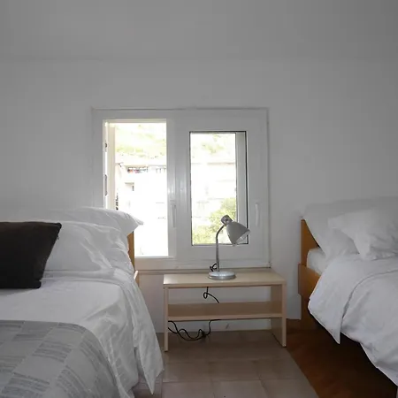 Jure With Sea View *