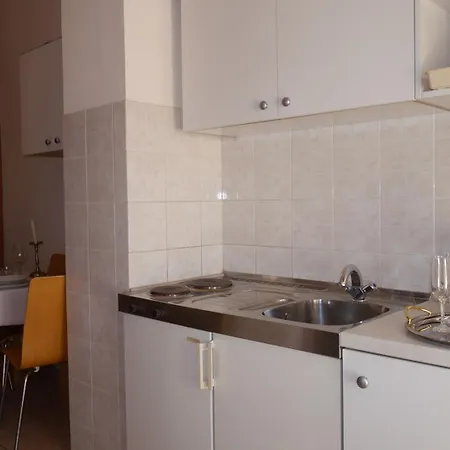 Jure With Sea View Vendégház 3*