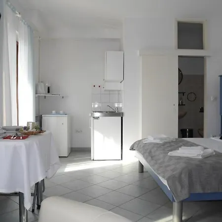 Jure With Sea View 3* Dugi Rat