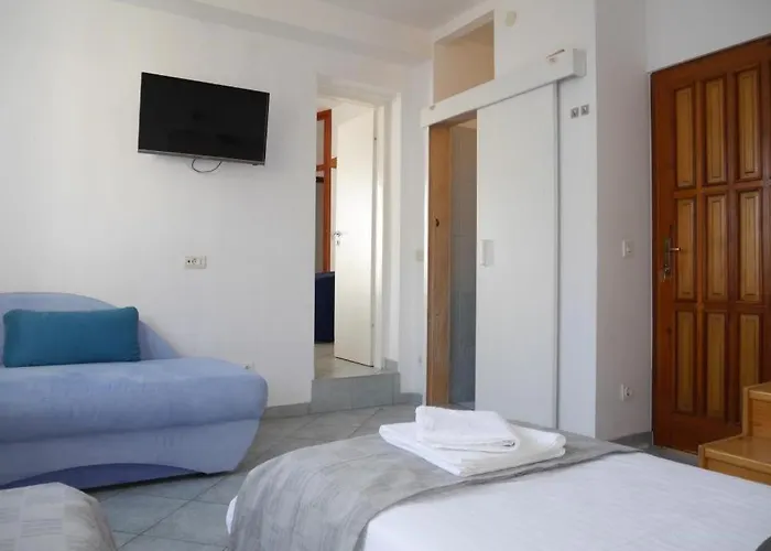 Jure With Sea View 3*