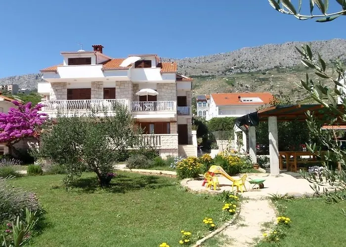 Jure With Sea View 3*