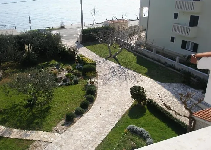 Jure With Sea View 3* Dugi Rat